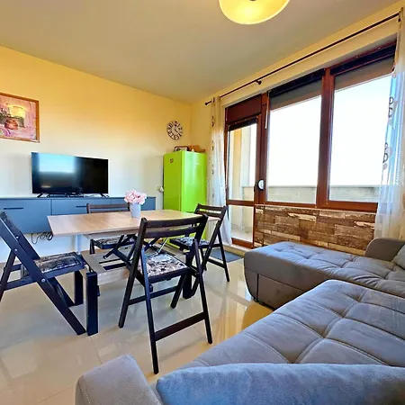 Sunny Ap In Golf Complex Lighthouse Lägenhet