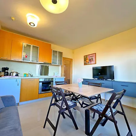 Sunny Ap In Golf Complex Lighthouse Balchik