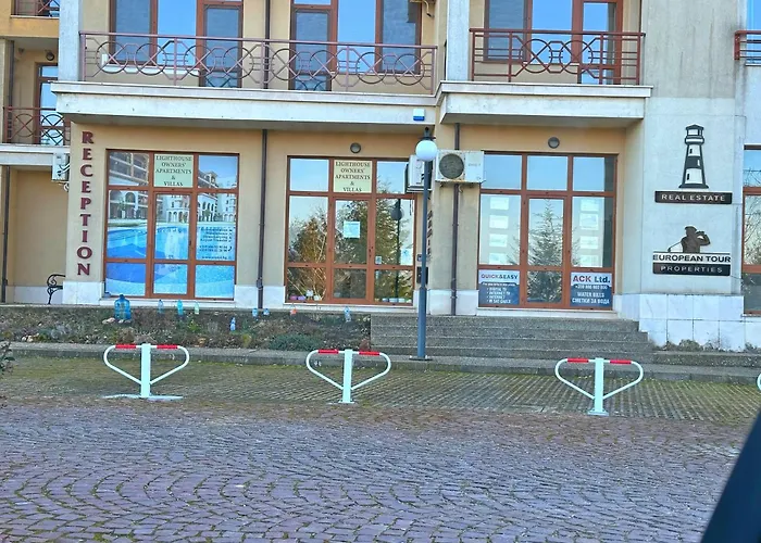 Sunny Ap In Golf Complex Lighthouse Διαμέρισμα Μπαλτσίκ