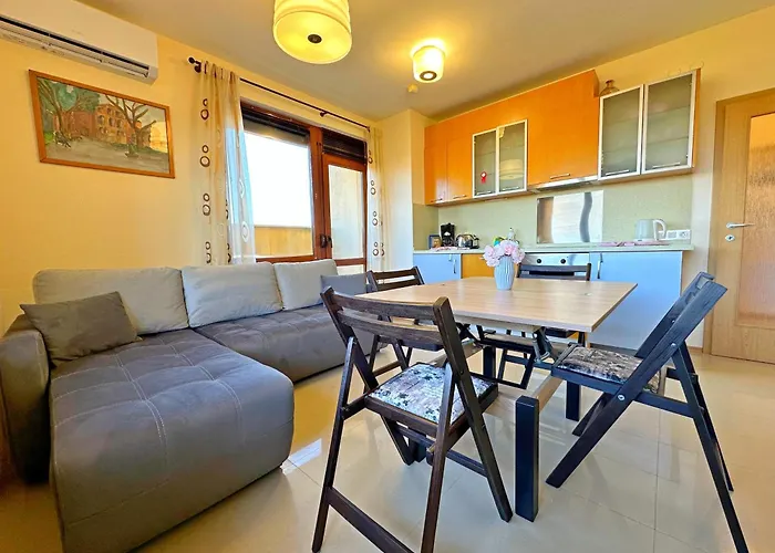 Sunny Ap In Golf Complex Lighthouse Μπαλτσίκ