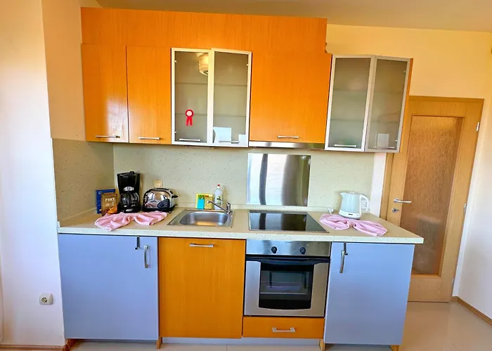 Sunny Ap In Golf Complex Lighthouse Διαμέρισμα *